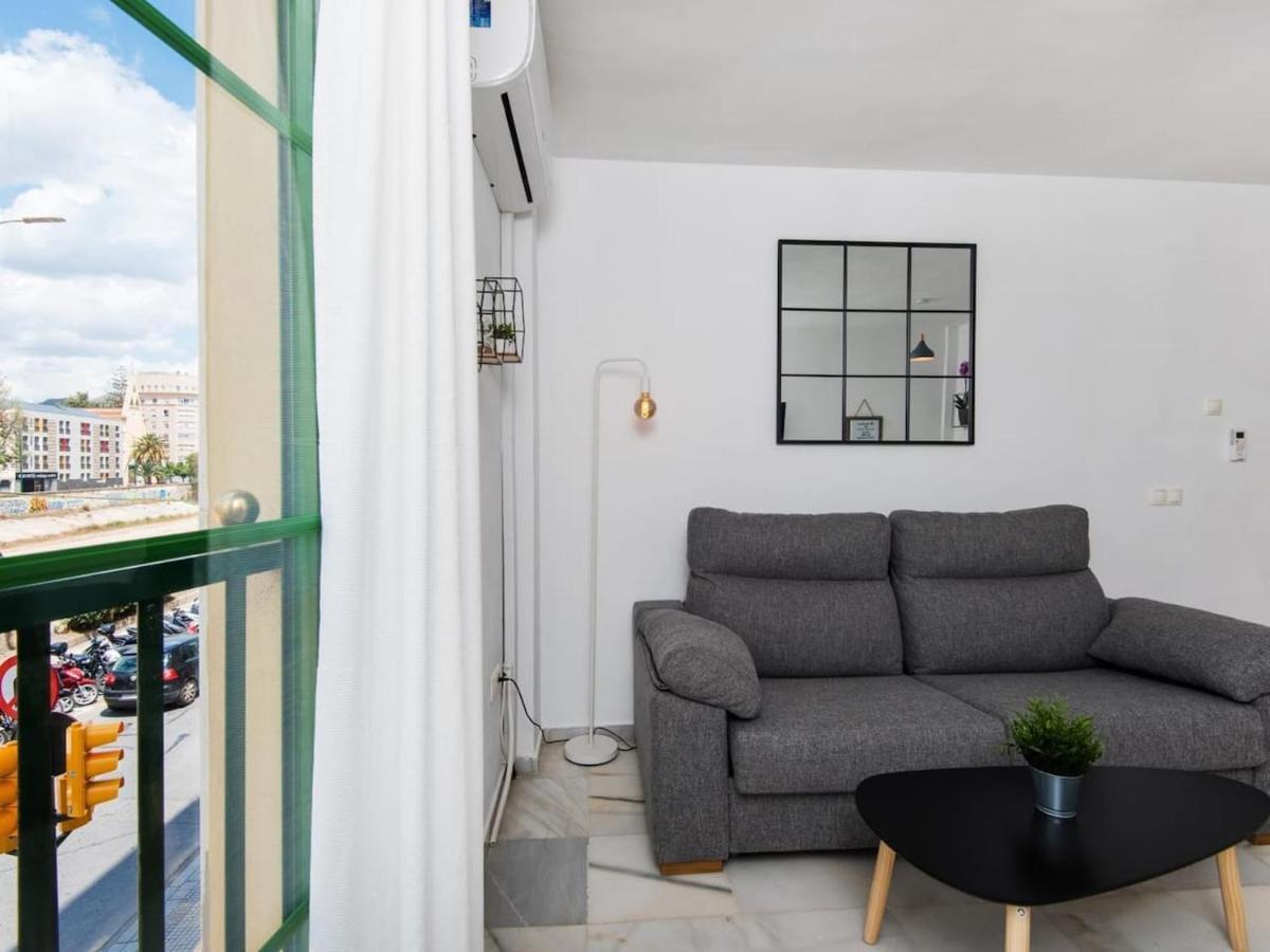 Rosaleda Center Apartment มาลากา ภายนอก รูปภาพ