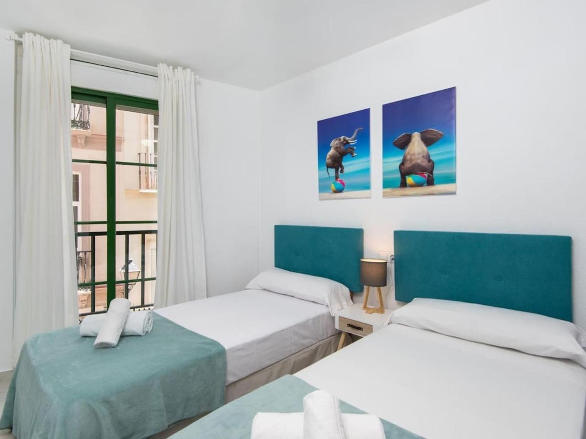 Rosaleda Center Apartment มาลากา ภายนอก รูปภาพ