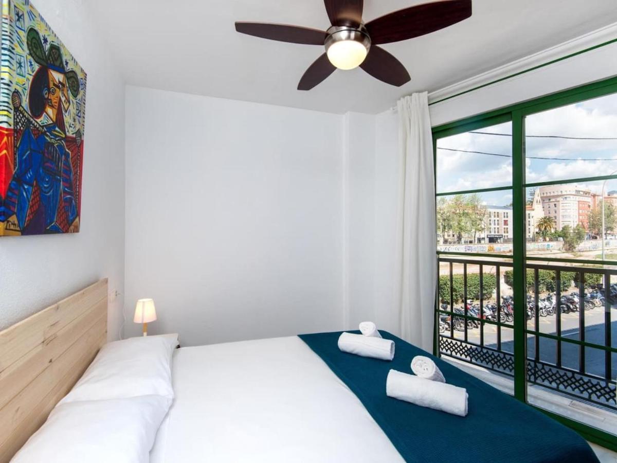 Rosaleda Center Apartment มาลากา ภายนอก รูปภาพ