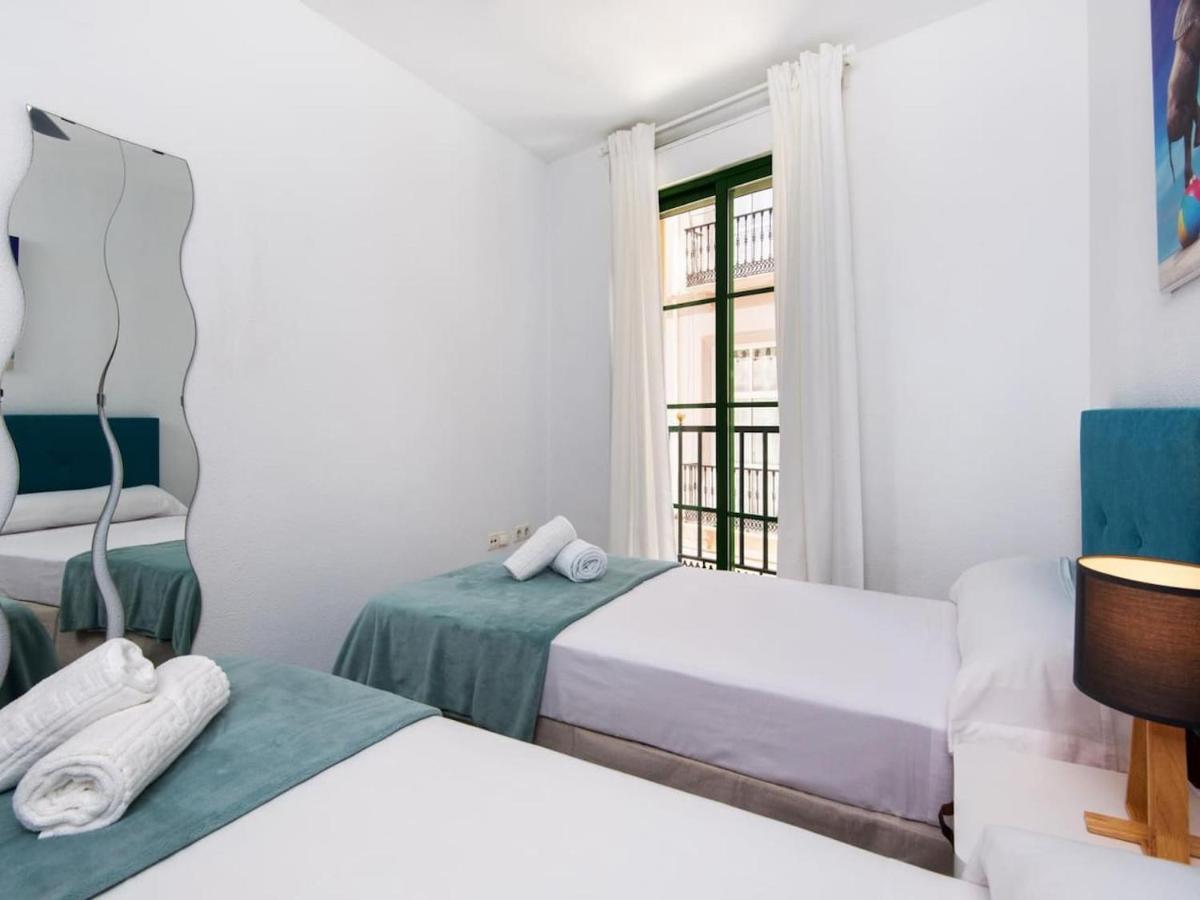 Rosaleda Center Apartment มาลากา ภายนอก รูปภาพ