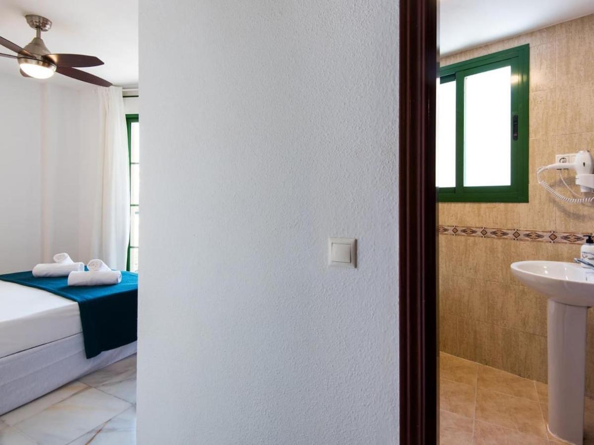 Rosaleda Center Apartment มาลากา ภายนอก รูปภาพ